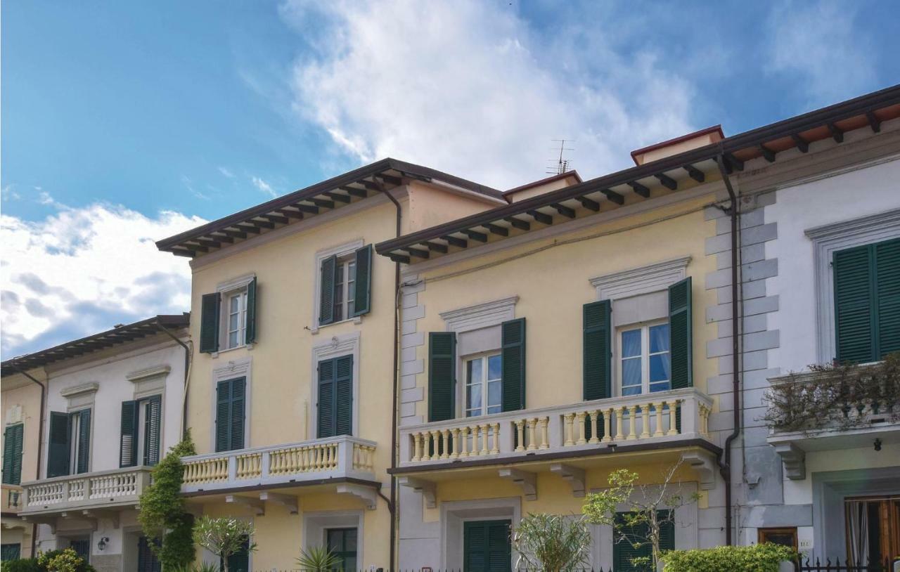 Апартаменты Casa Virgilio Виареджо Экстерьер фото